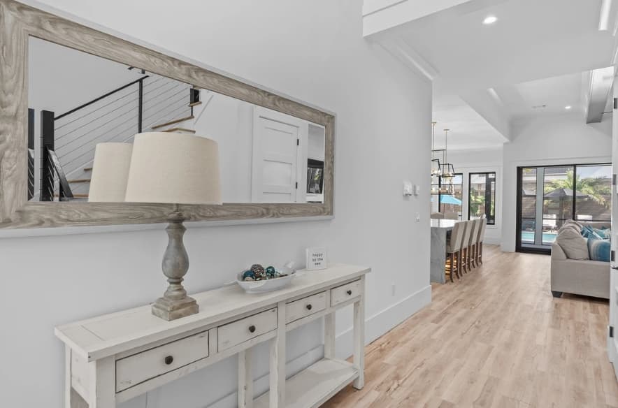 Happy by the Sea - Image 8