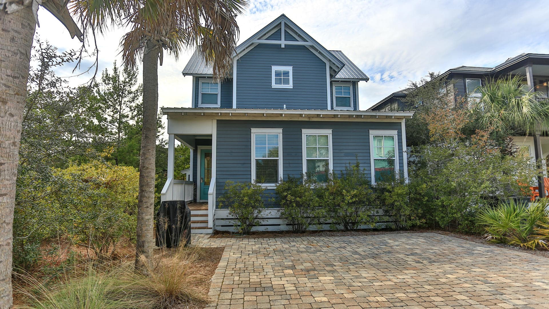 Family Ties - Image 32