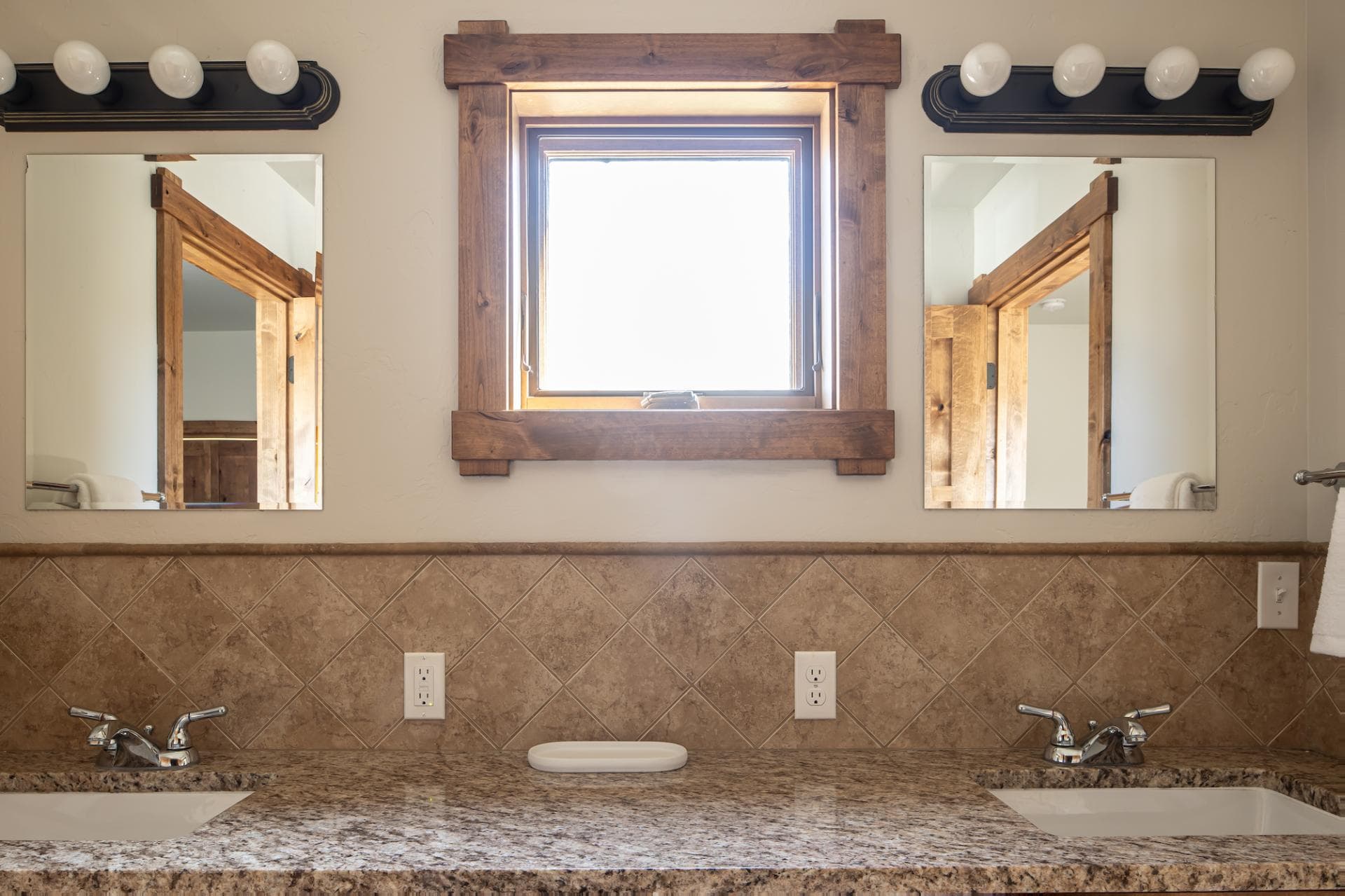 Essentia Townhome #167A - Image 18