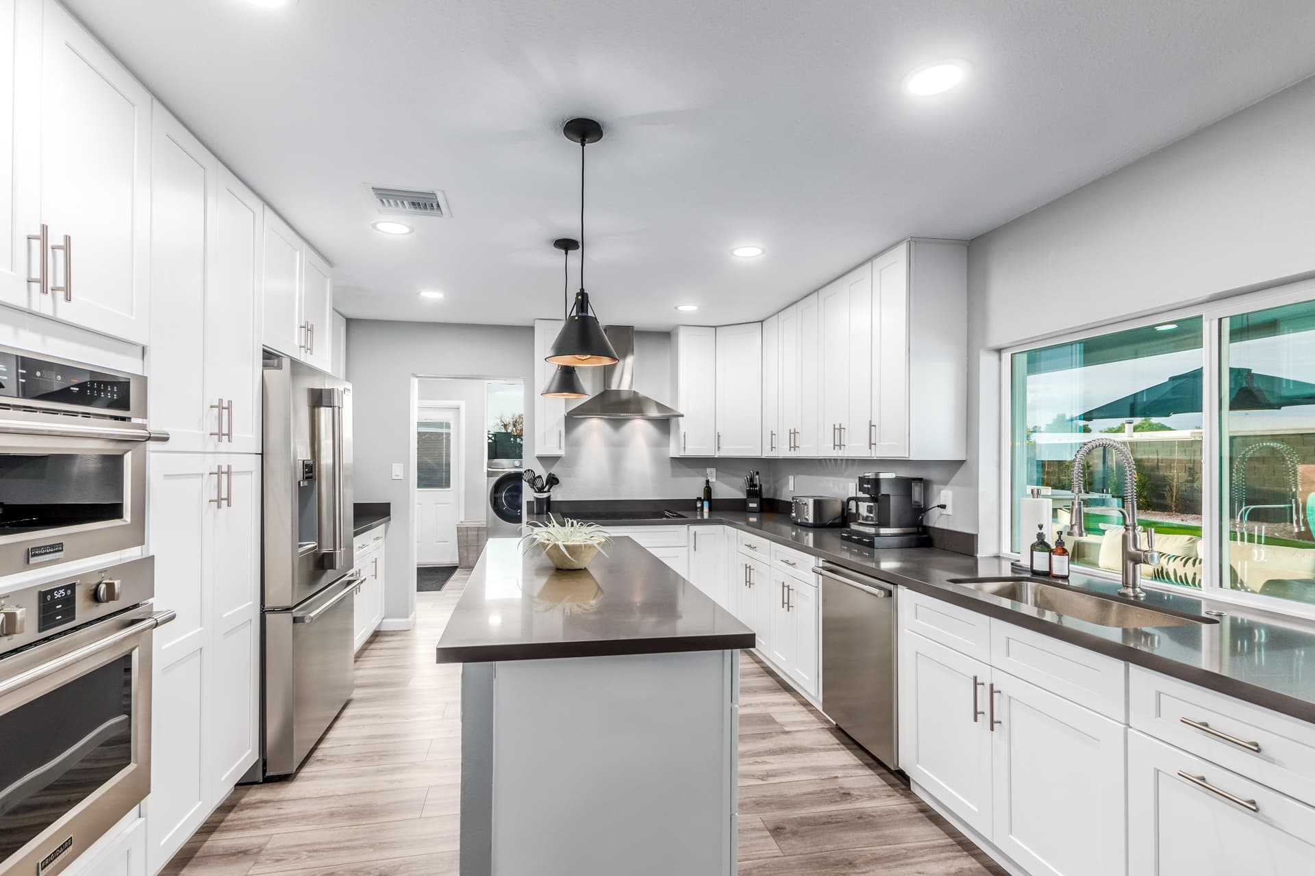 Monterey Retreat - Image 24