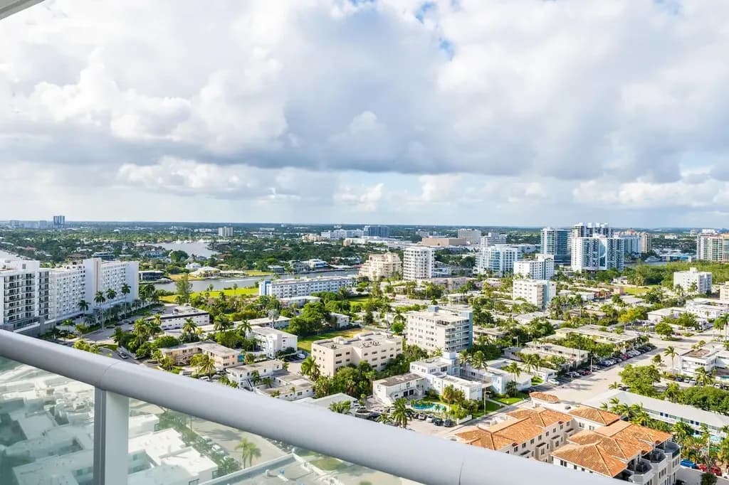 Horizon Condo #2108 - Image 75