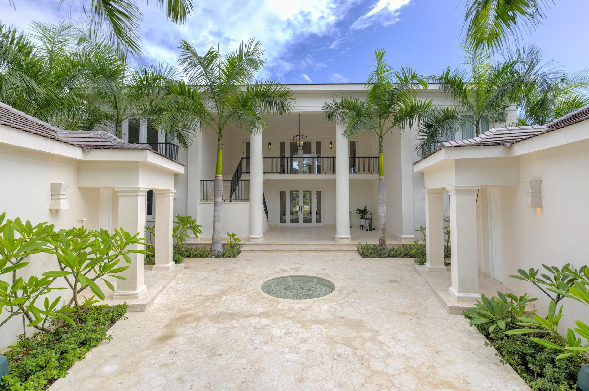 Arrecife Escapade - Image 30