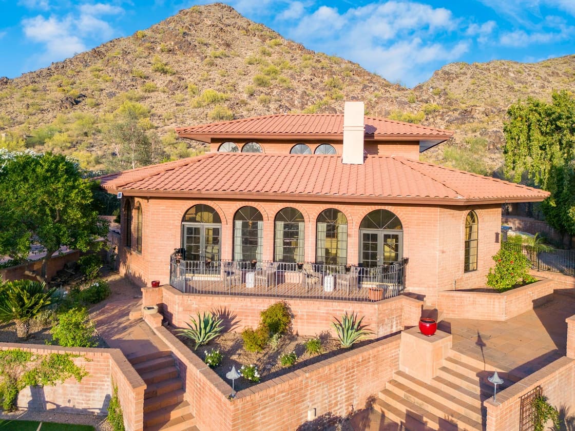 Diamondback Manor - Image 38