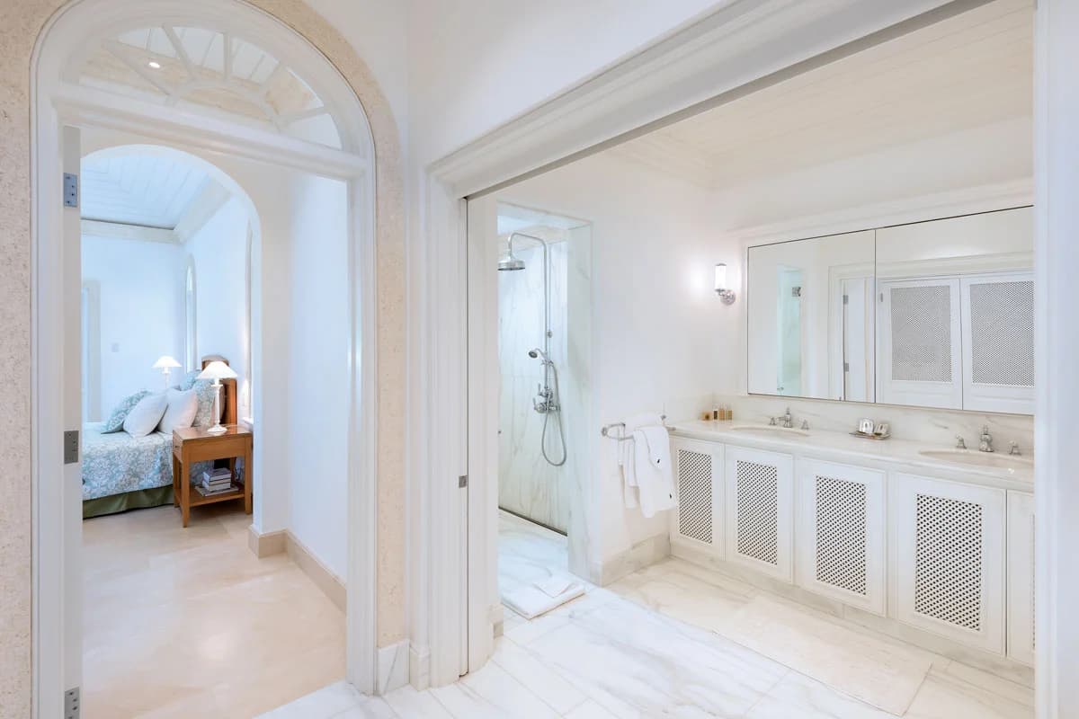 Warren House - Image 7