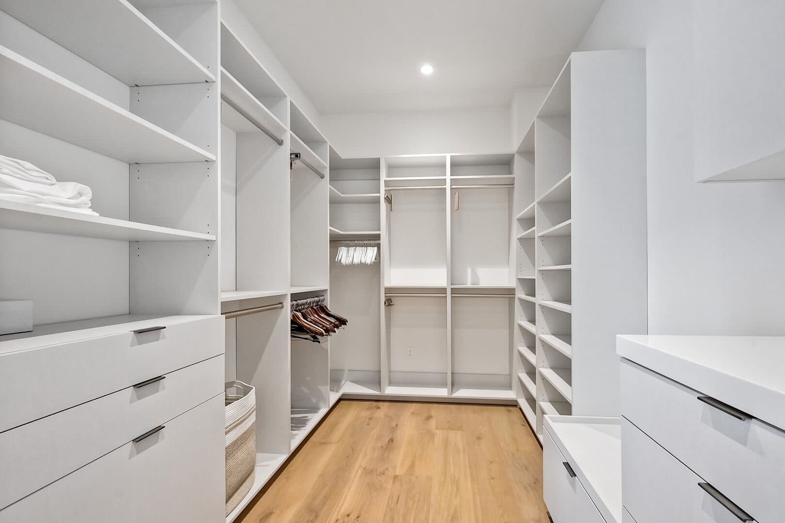 Solana Skyview Estate - Image 28