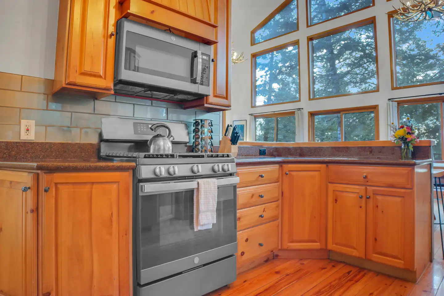 Silver Hollow Cabin - Image 11