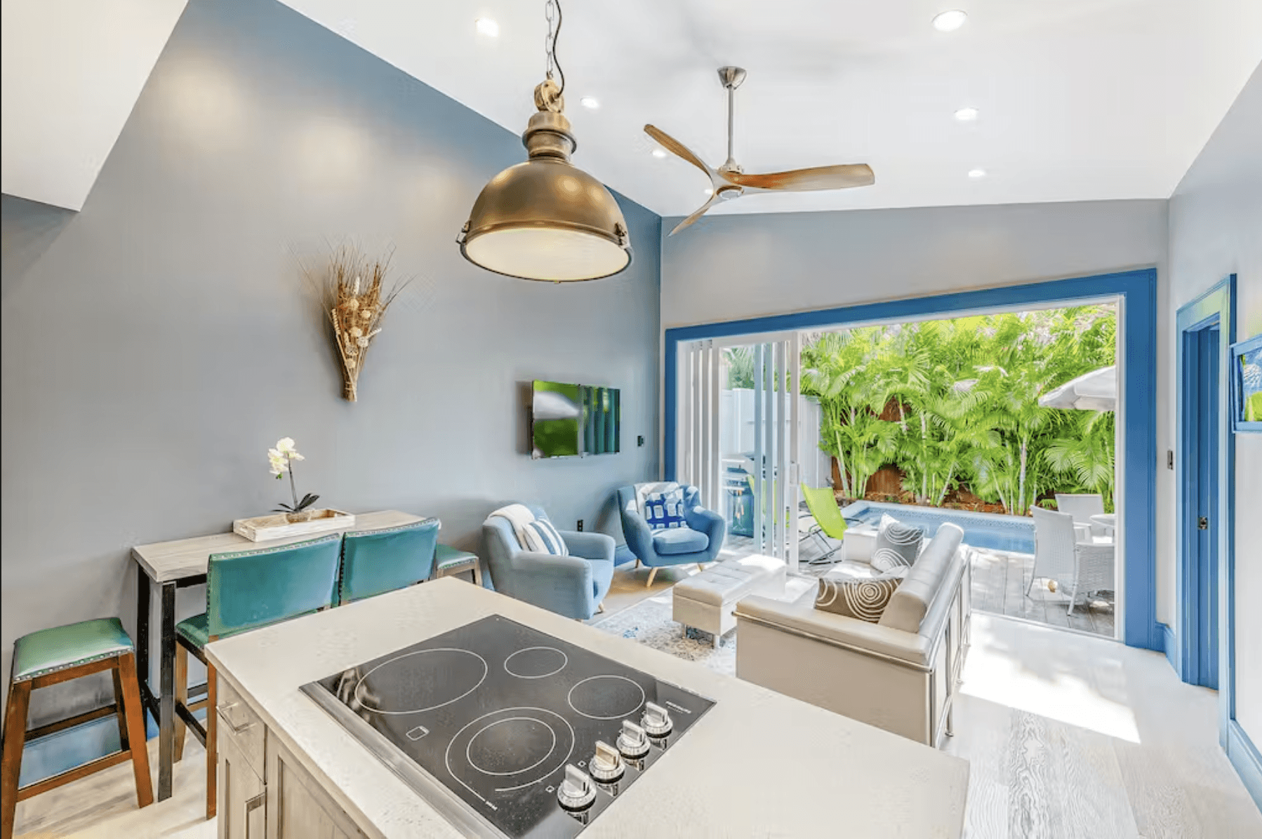 Island Hideaway - Image 4