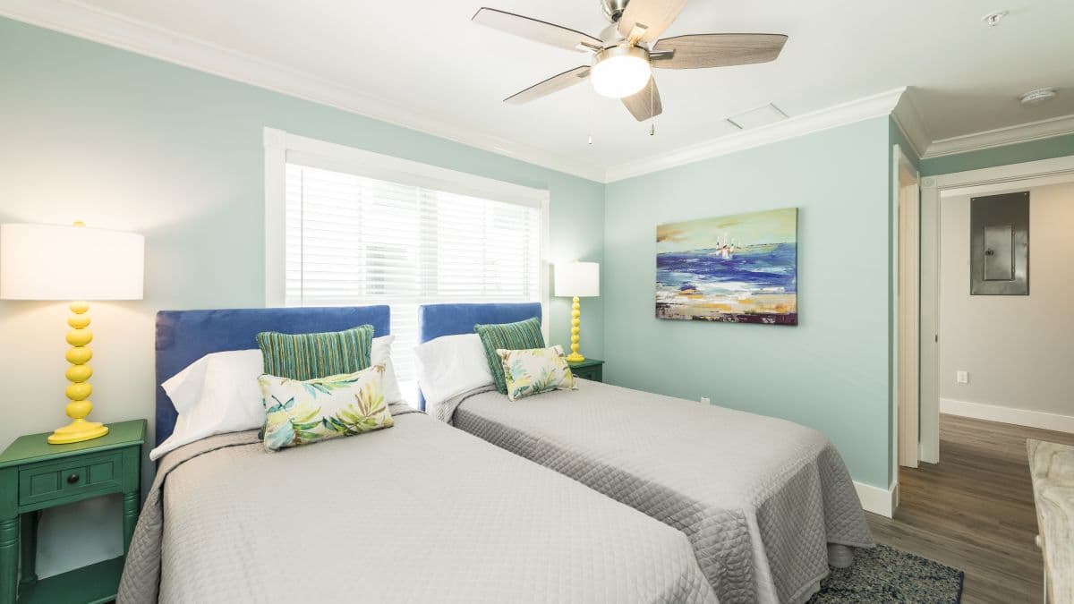 Upper Bayview North - Image 22