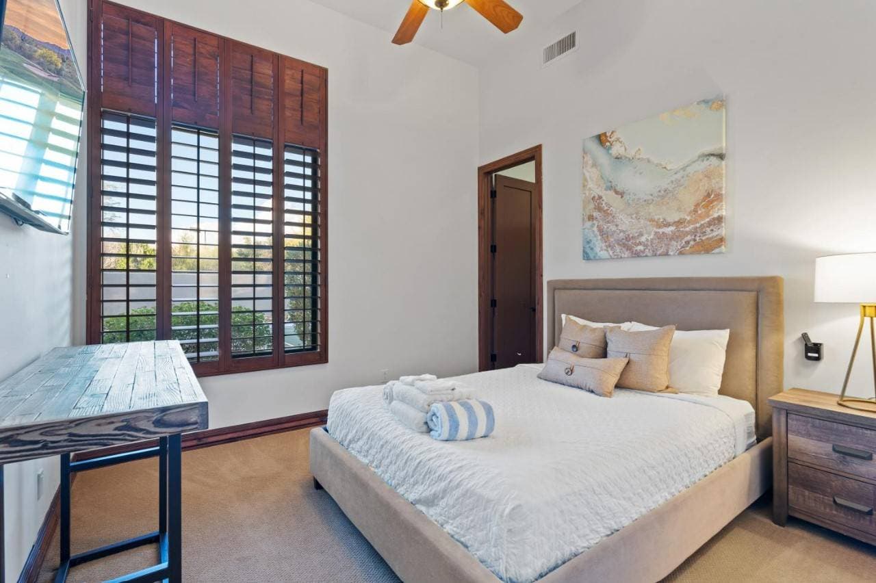 Desert Views Estate - Image 23