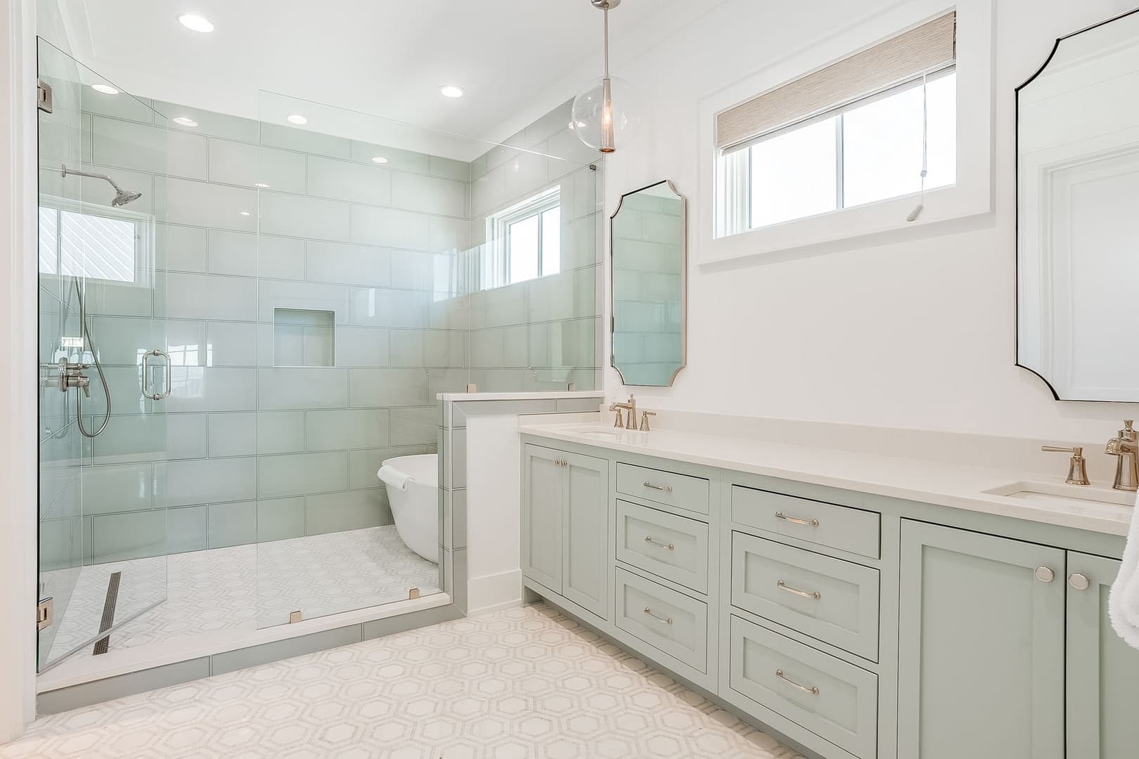 Coastal Comfort - Image 54