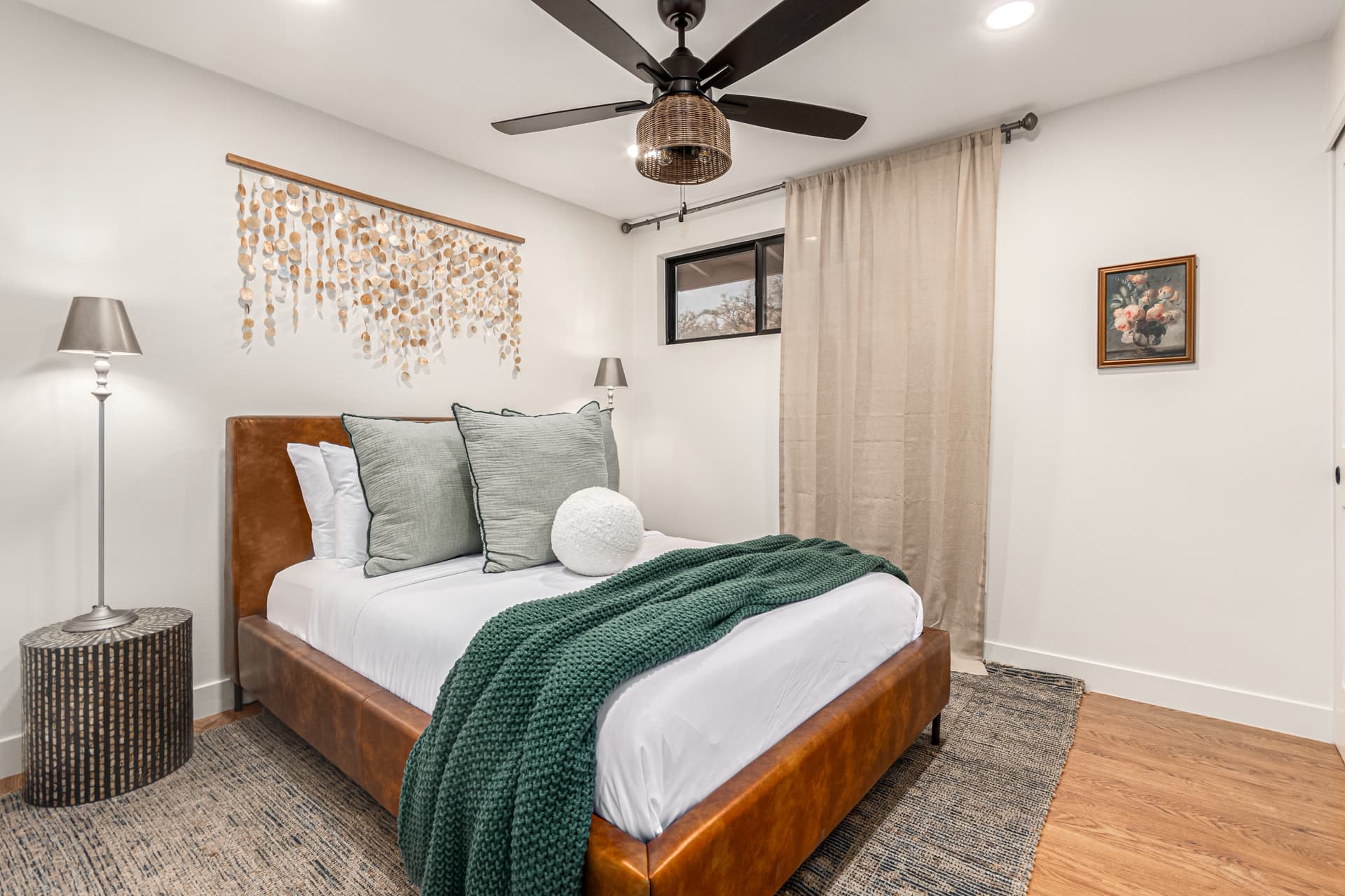 SolaNova Retreat - Image 18