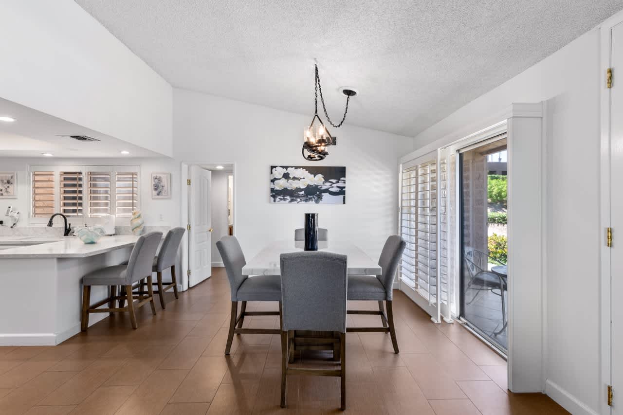 Desert Flower Condo - Image 5