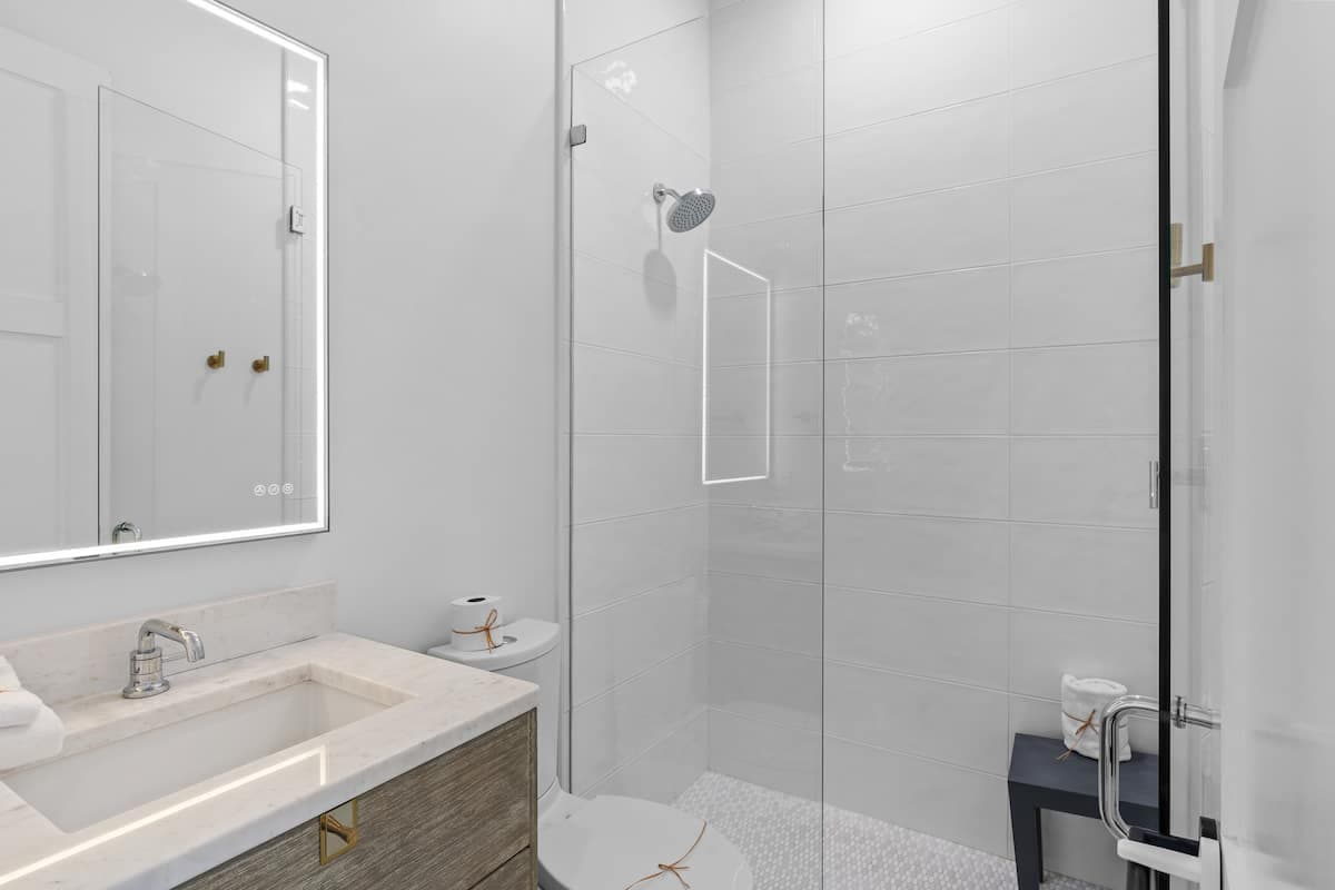 Good Vibes Only - Image 32