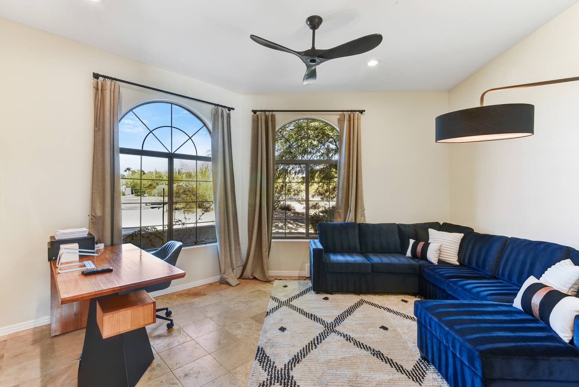 Pinnacle Peak Escape - Image 32