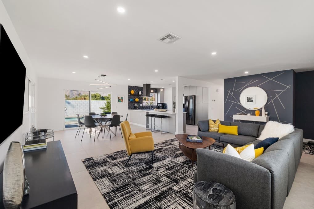 Casa del Sol in Palm Springs - Image 2