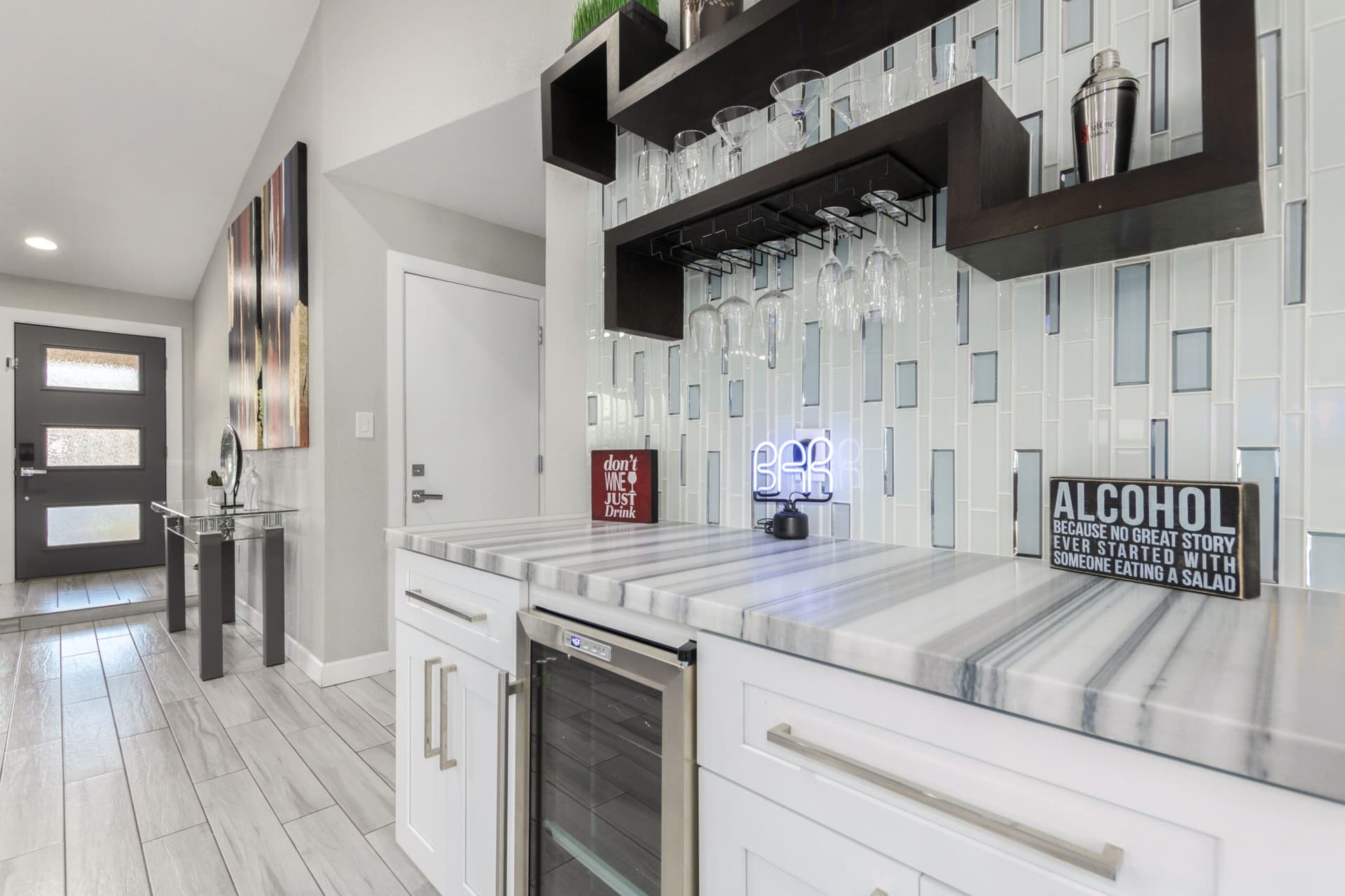 Kings Lux Escape - Image 8