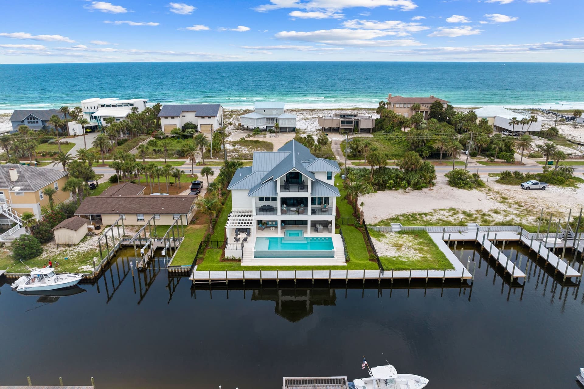 Destin Boathouse - Image 4