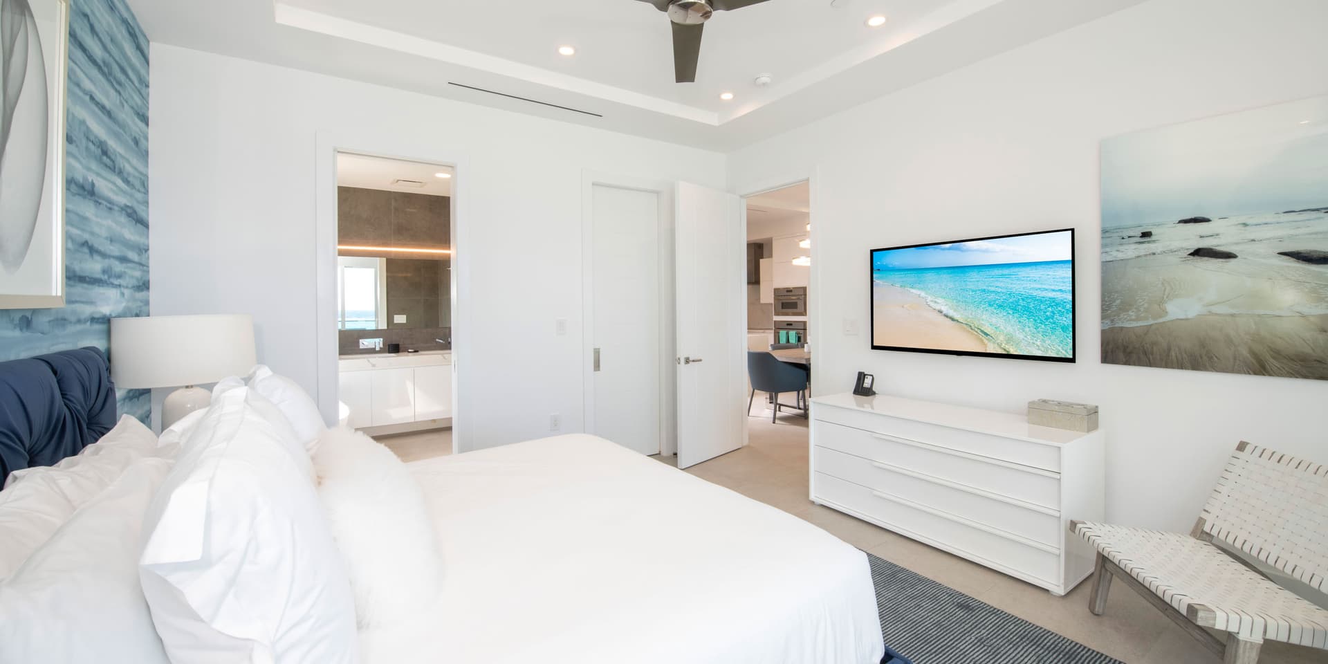 Pelican Pointe Condo - Image 10