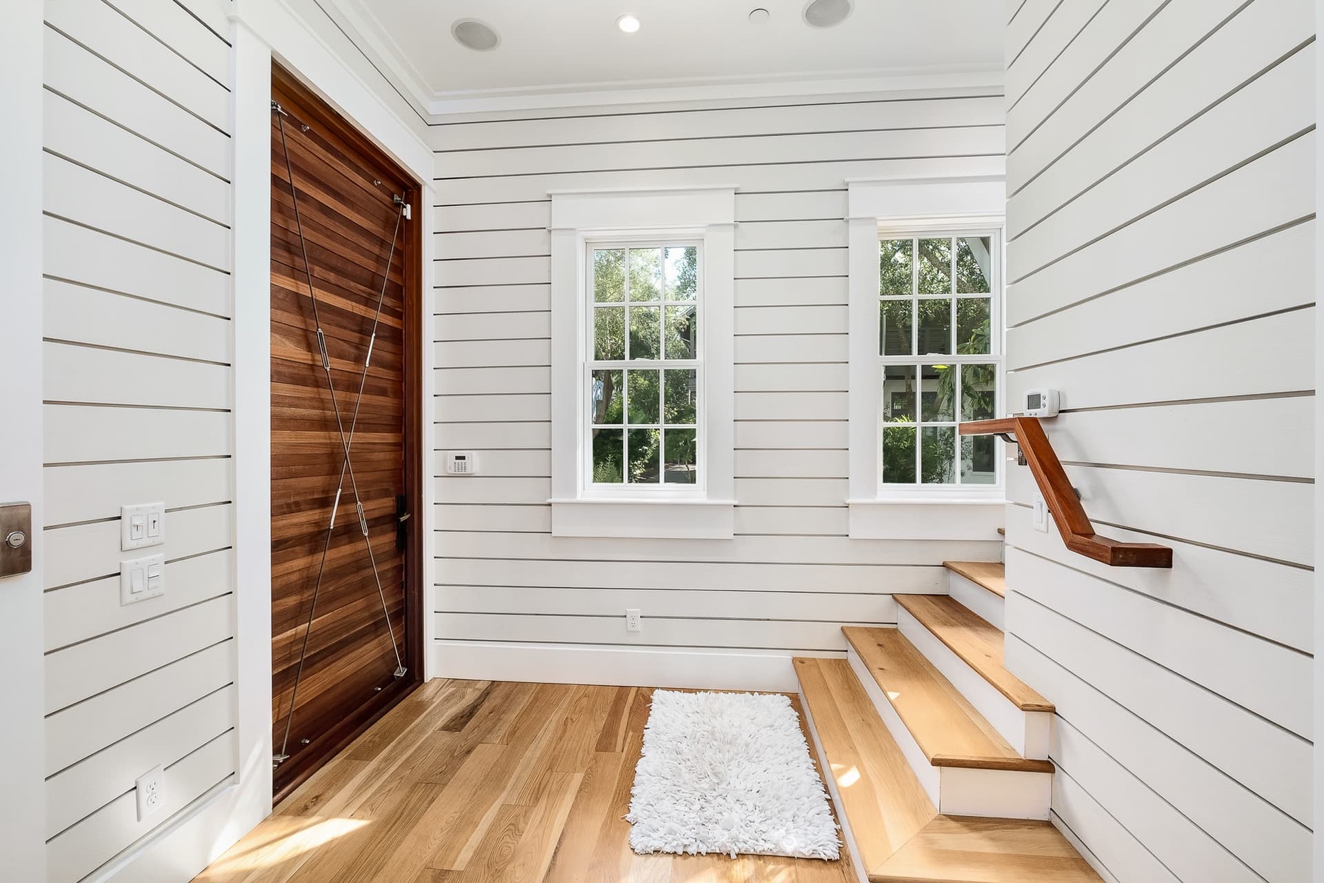 St. Ivory - Image 10