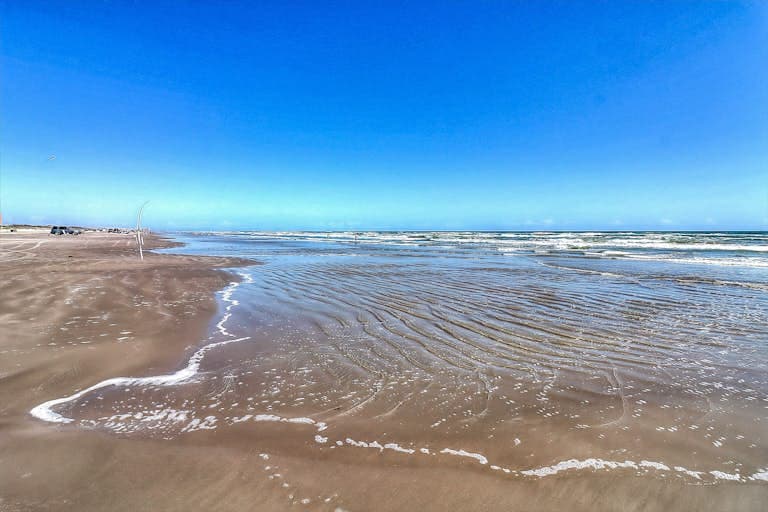 Commodore’s Hideout - Image 51