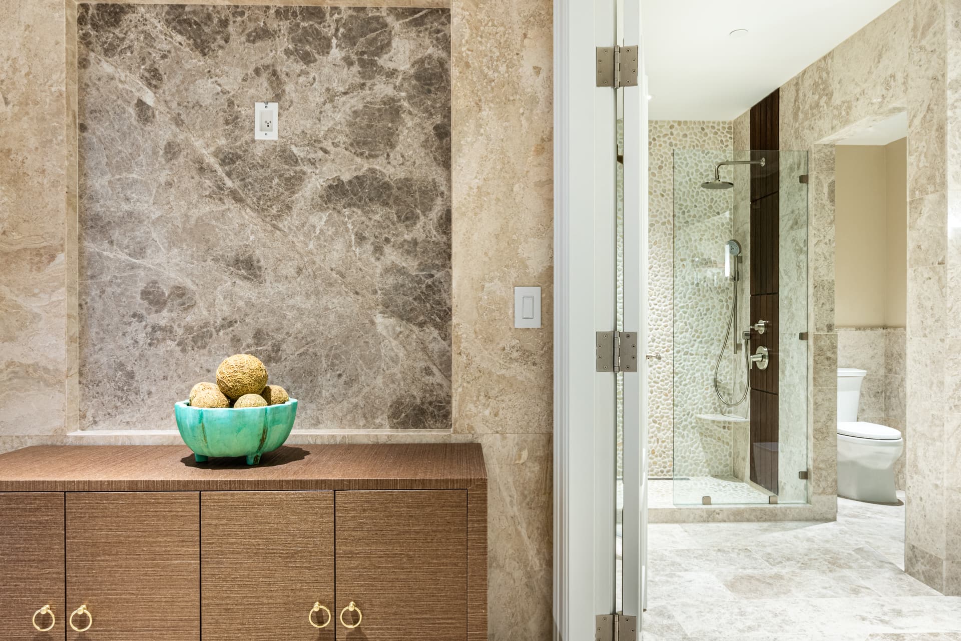 Ritz-Carlton Residence #609 - Image 8