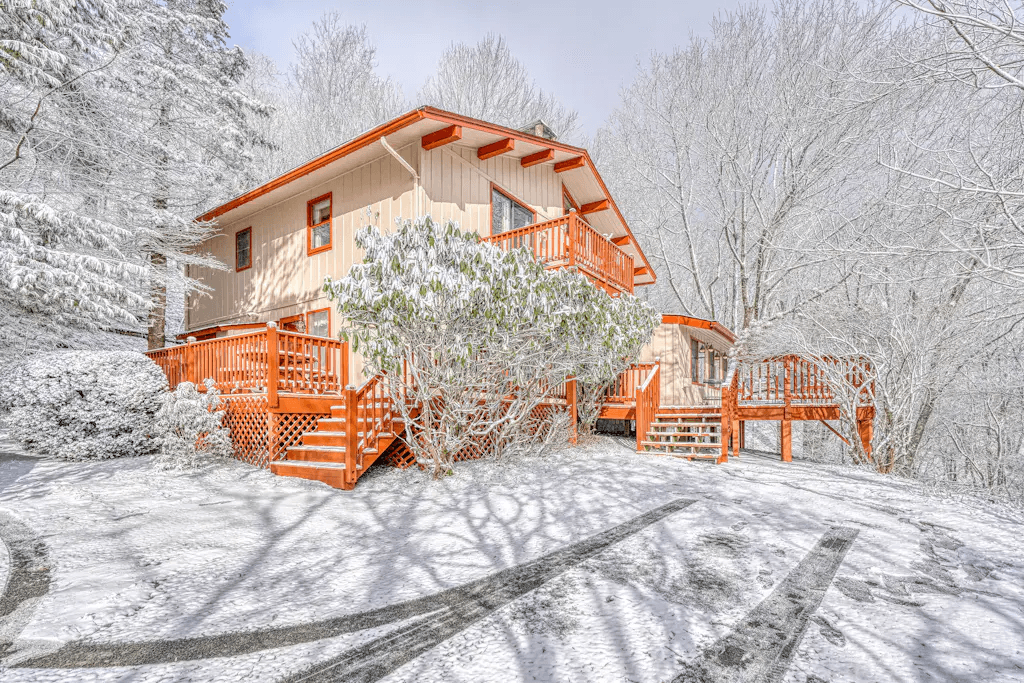 Skyland Home - Image 30