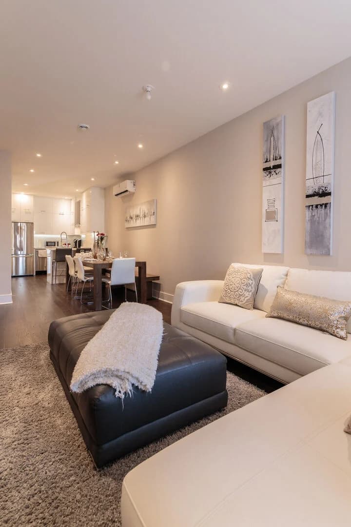 Hutchison Home - Image 7