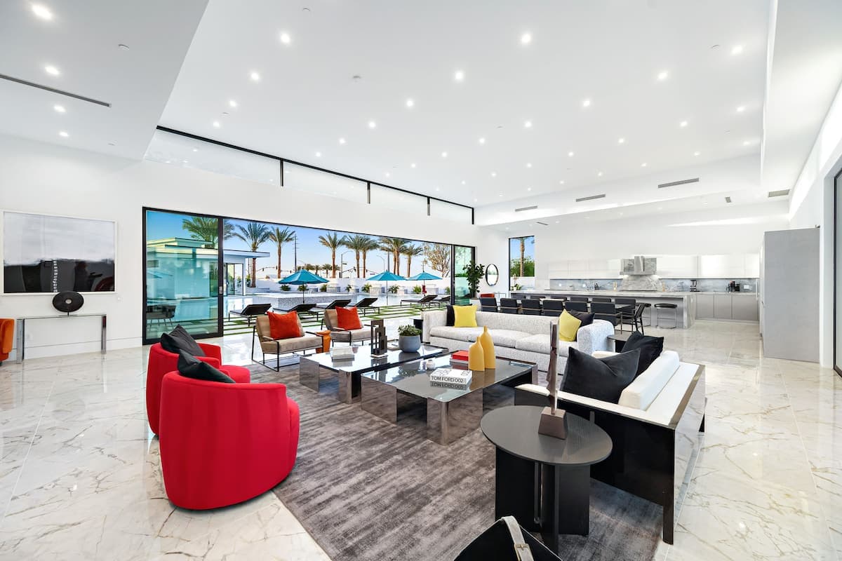 Bravo Villa #10 - Image 4