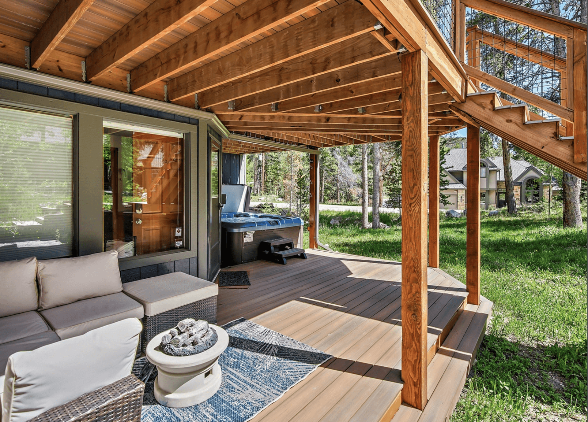 Sapphire Chalet - Image 30