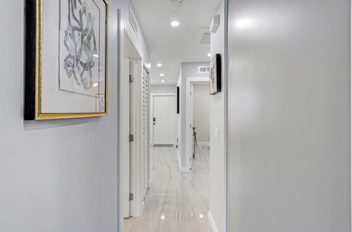 Hallandale Beach Home - Image 10