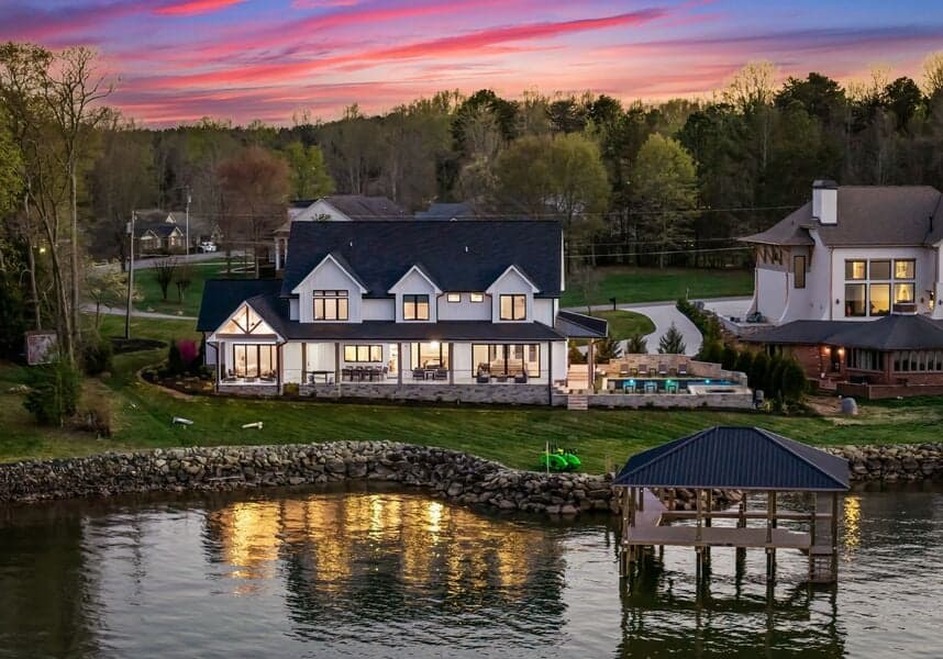 Circle Hollow - Image 72