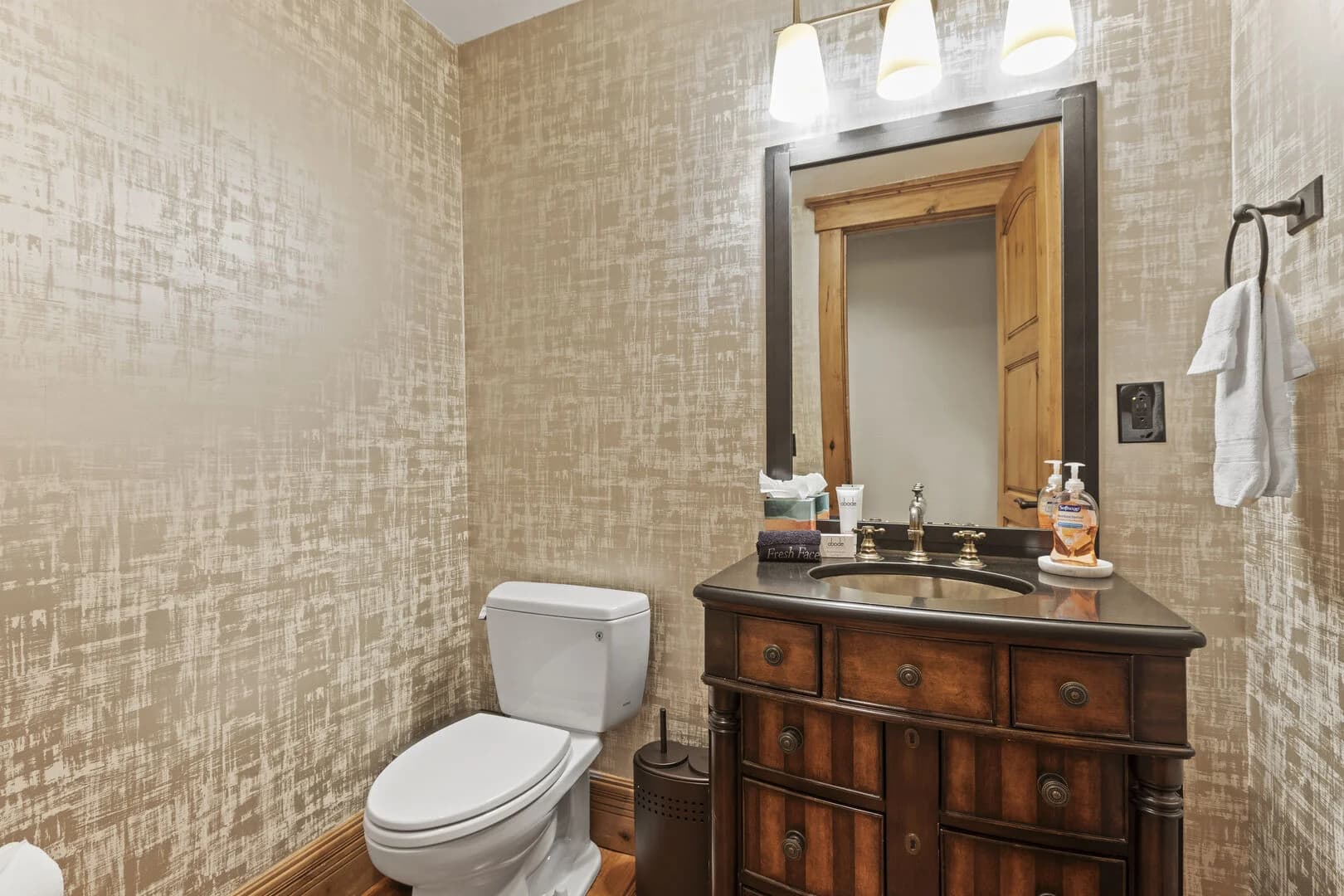 Benoit Lookout Estate - Image 20