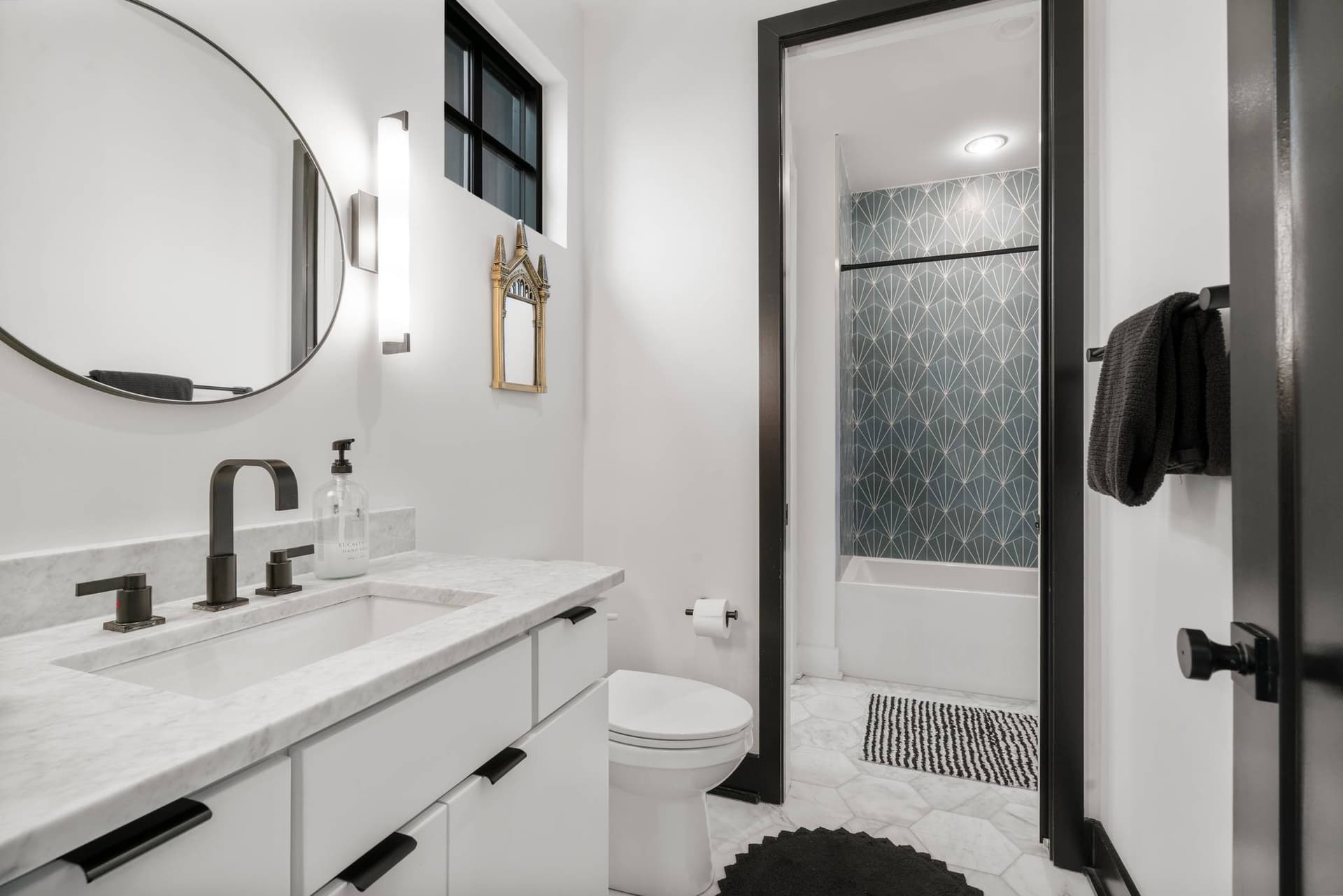 Starburst Estate - Image 42