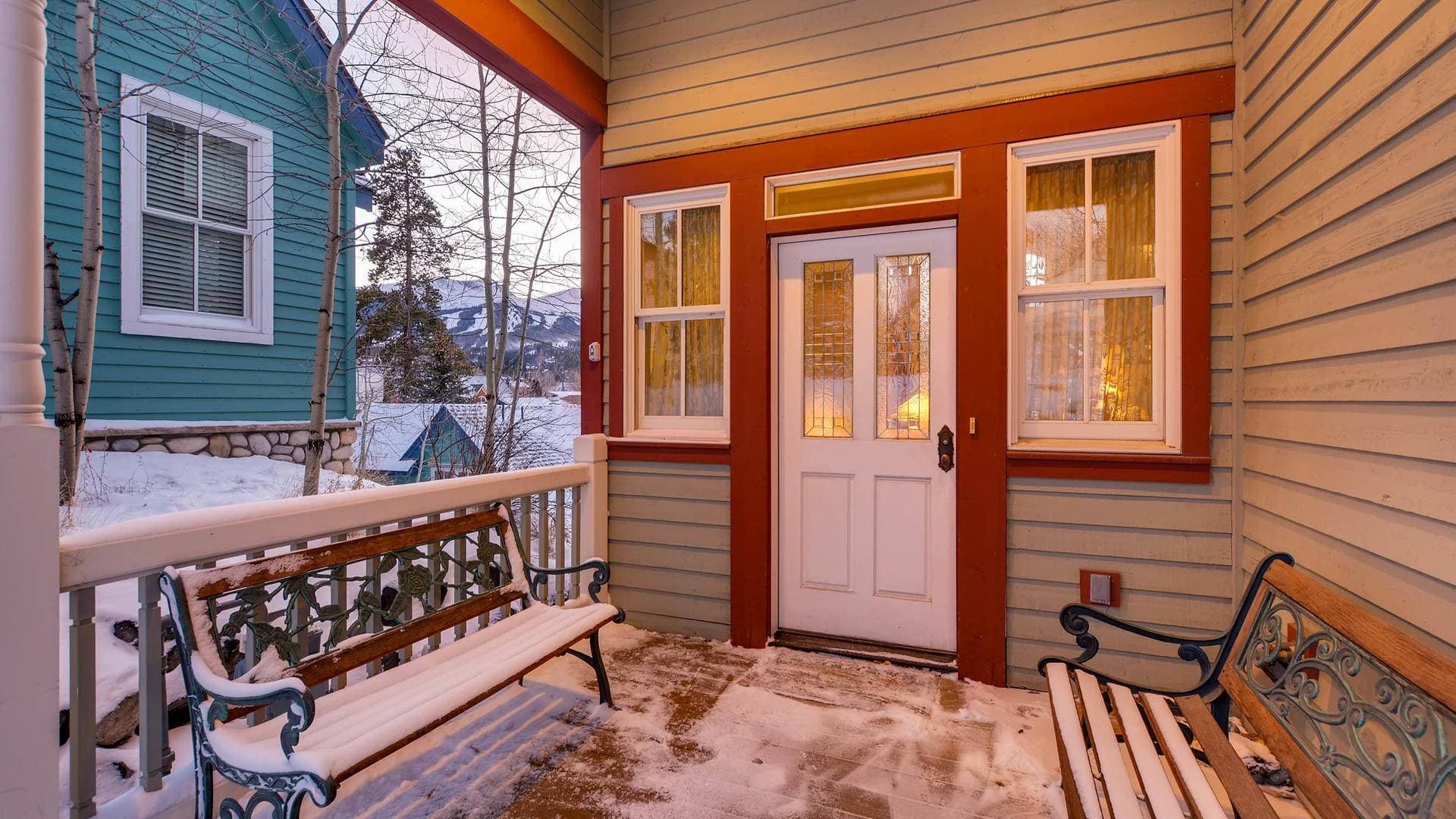 Victorian Home - Image 19