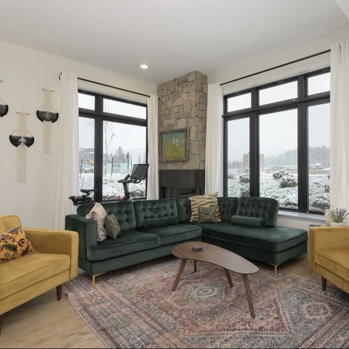 Timber Fox Residence 2102 - Image 1