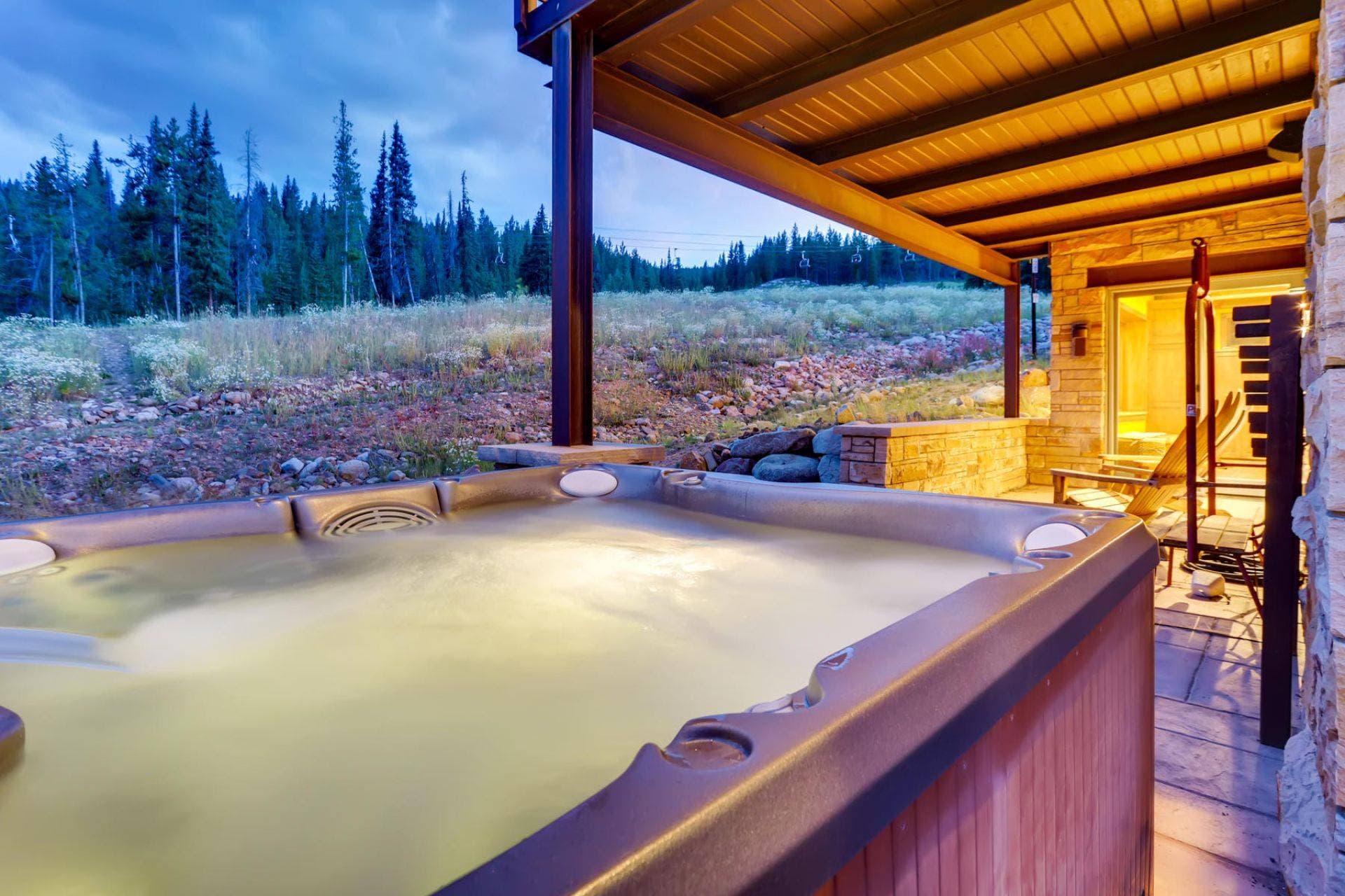 Warming Hut - Image 48