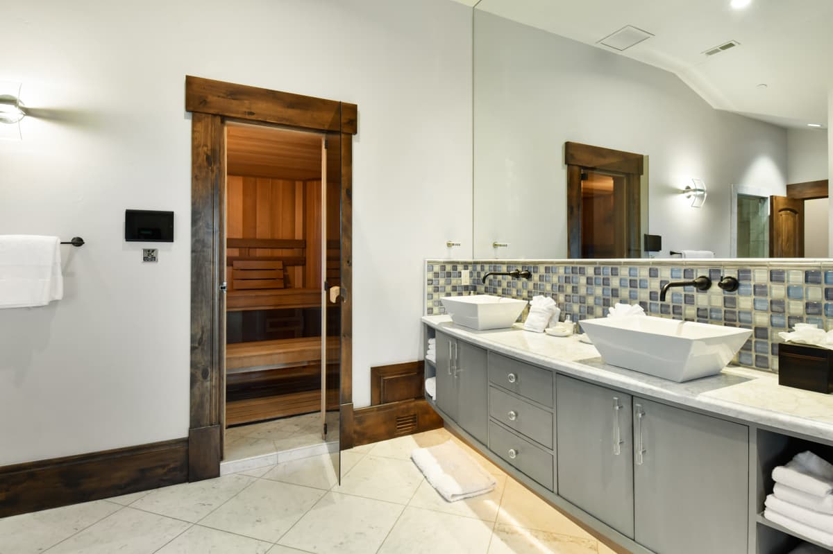 Ski Dream Home - Image 49