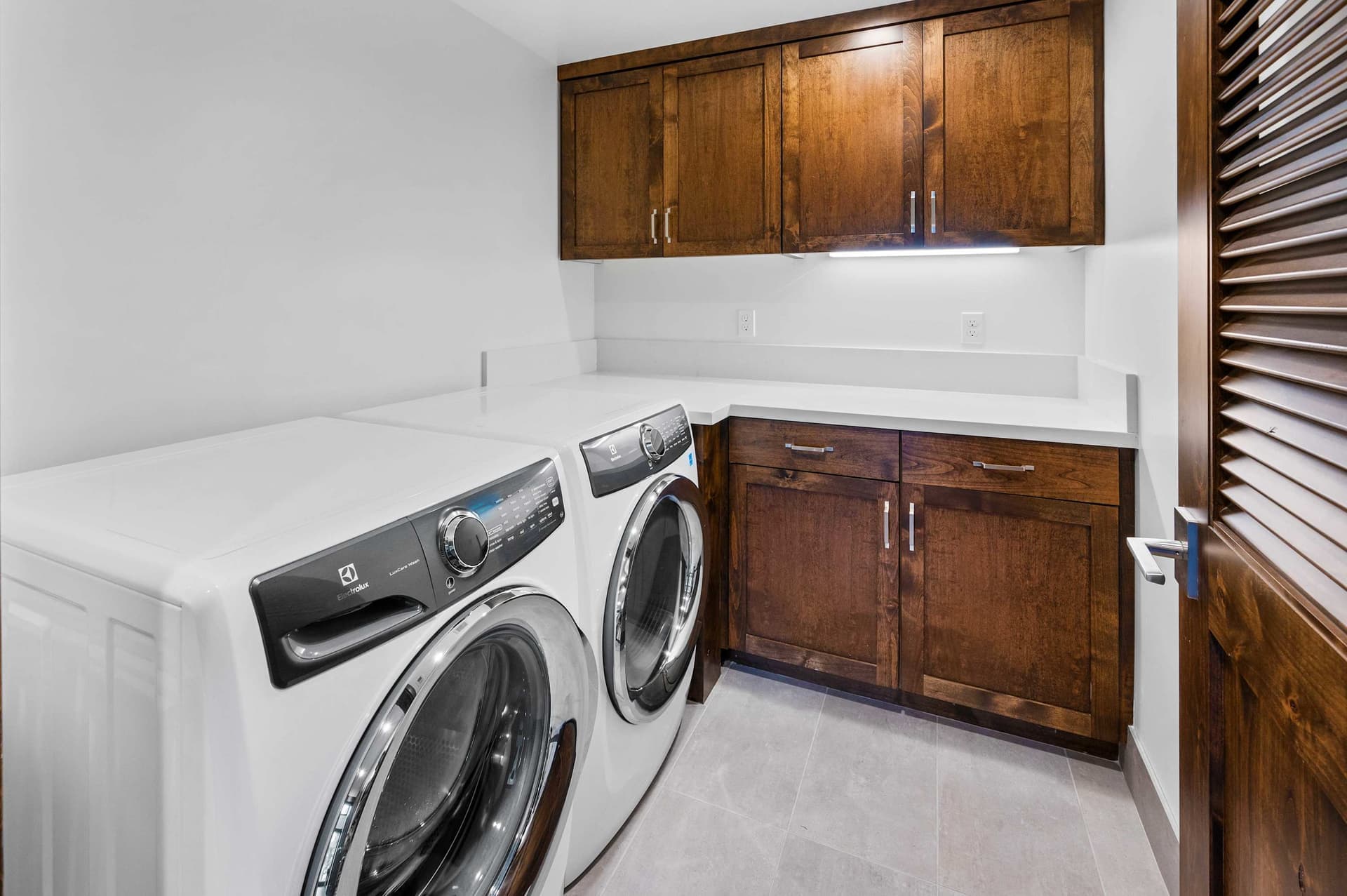 Luxurious Truckee - Image 21