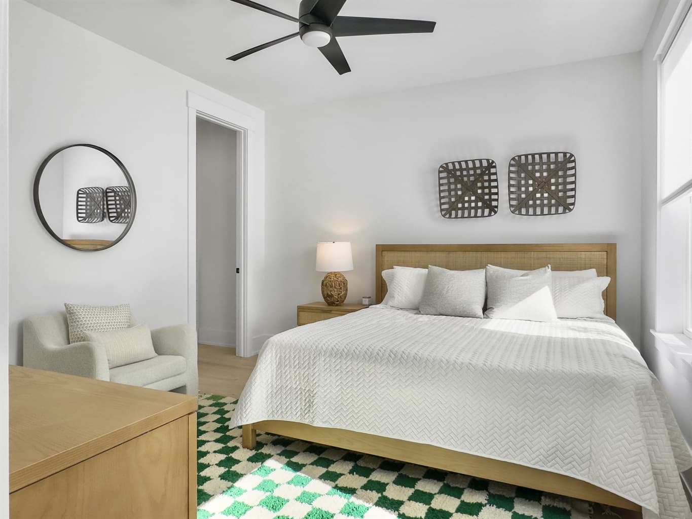 Amalfi Palms Getaway - Image 49