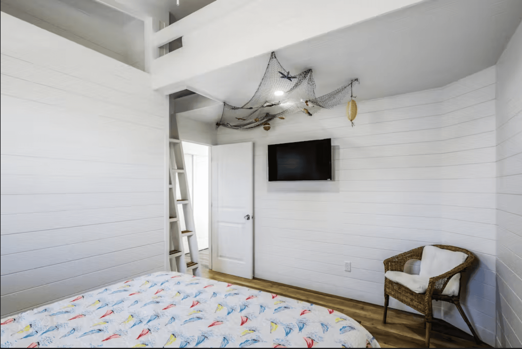 Parrotfish Point - Image 17