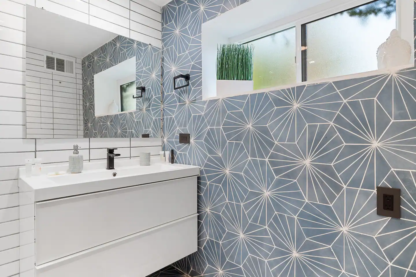 Sunny Sanctuary - Image 26