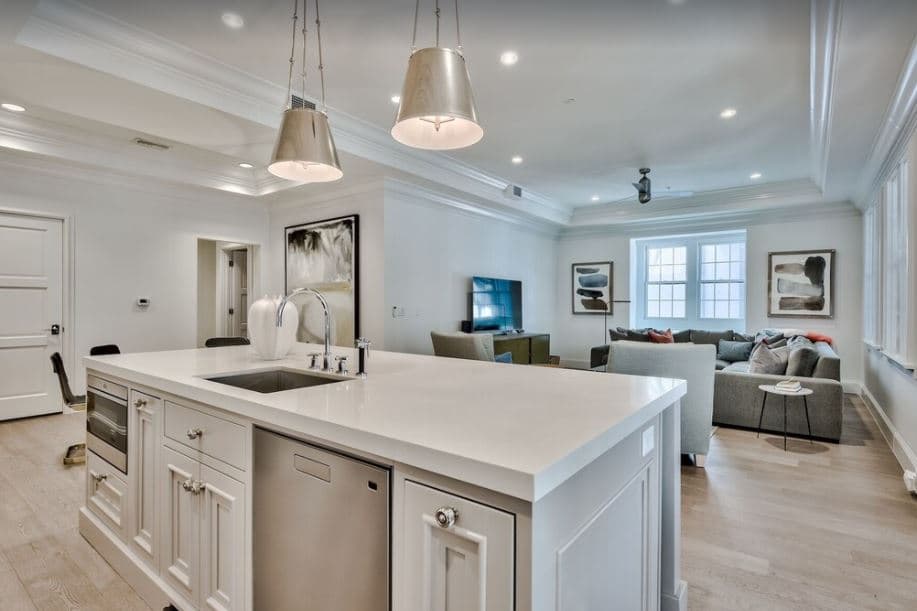 Barrett Orleans Villa - Image 3