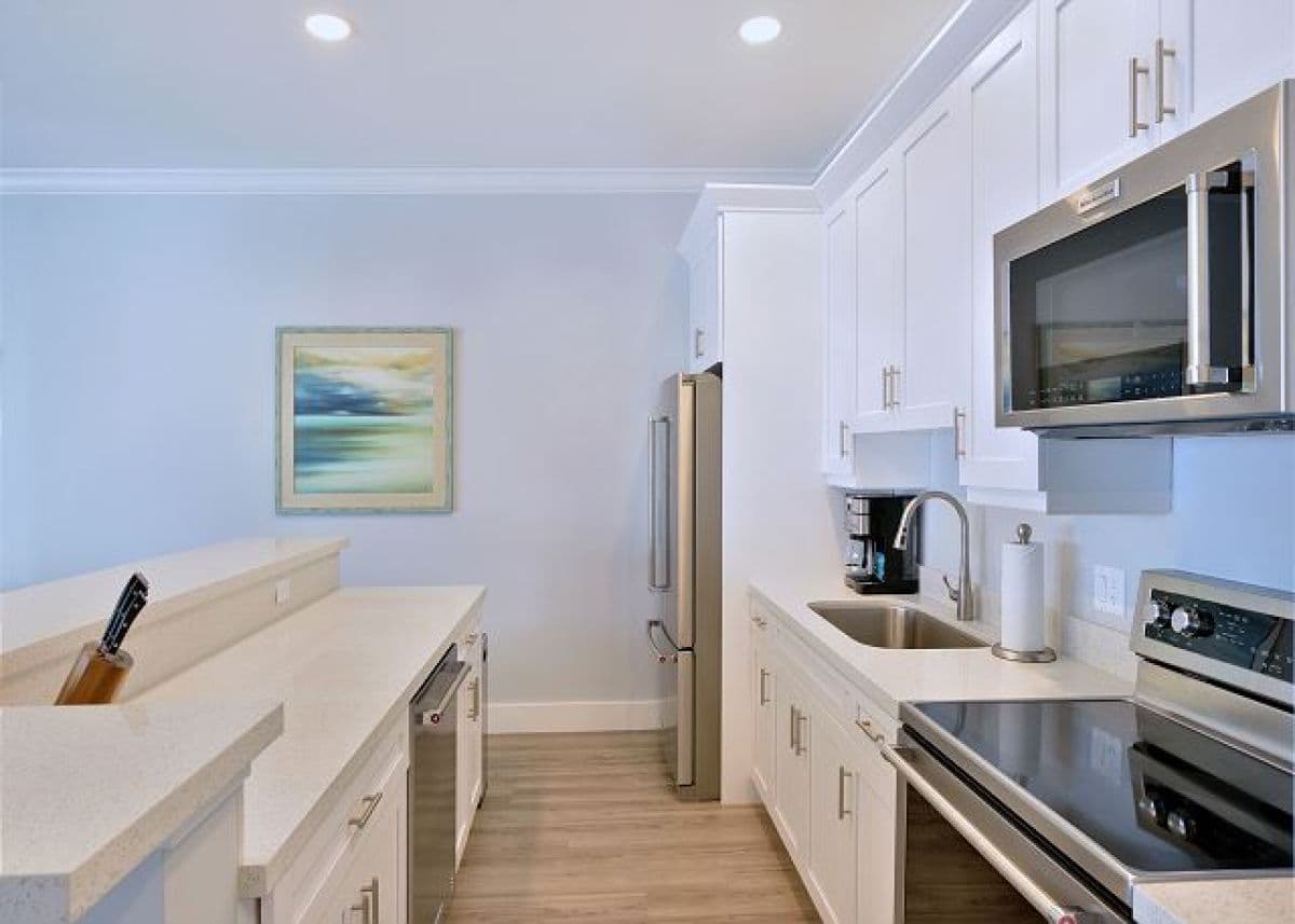 Bayview Middle - Image 2