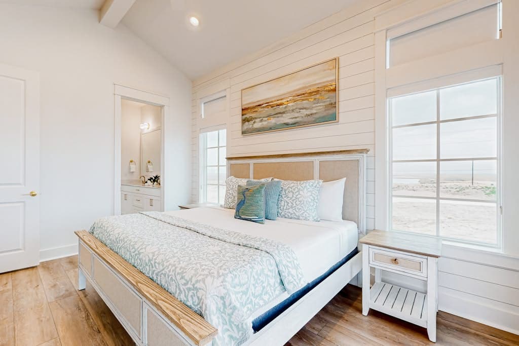 Mermaid's Tail - Image 13