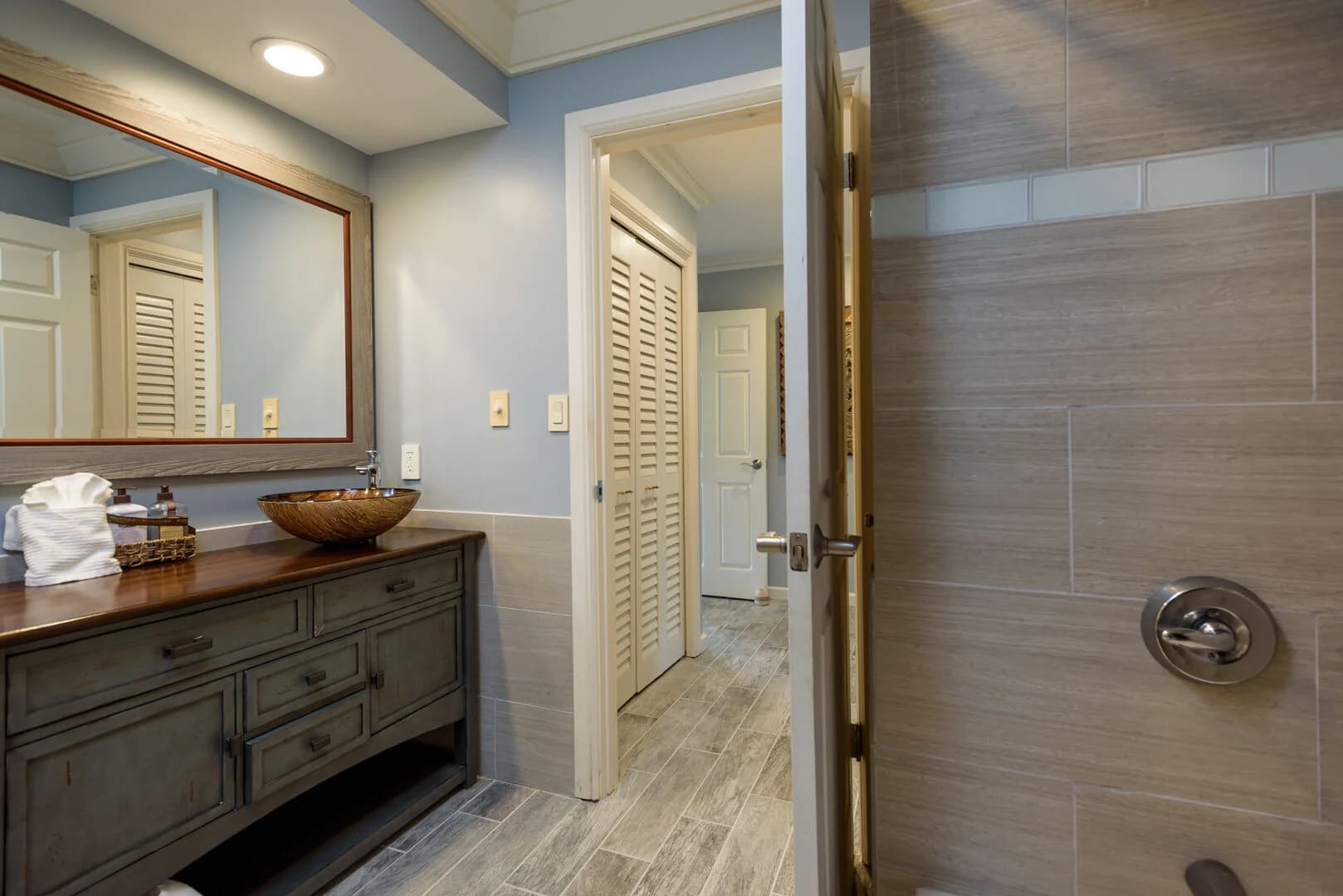 Summit Residence - Image 20