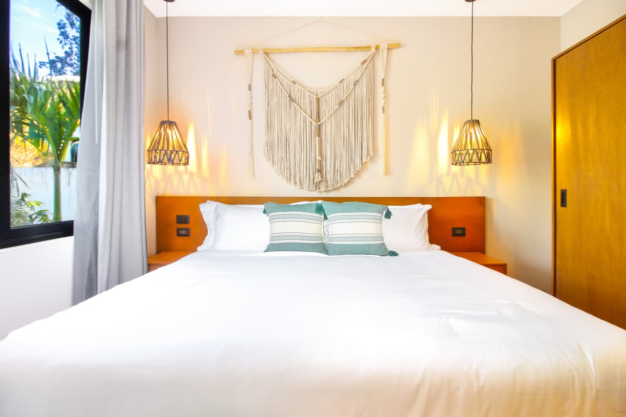 Sunset Pursuit - Image 11