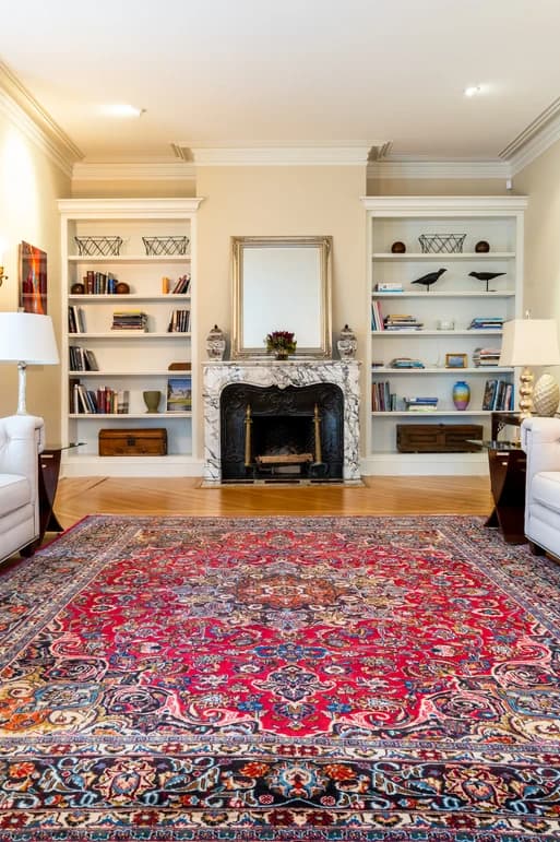 Downtown Victorian - Image 9