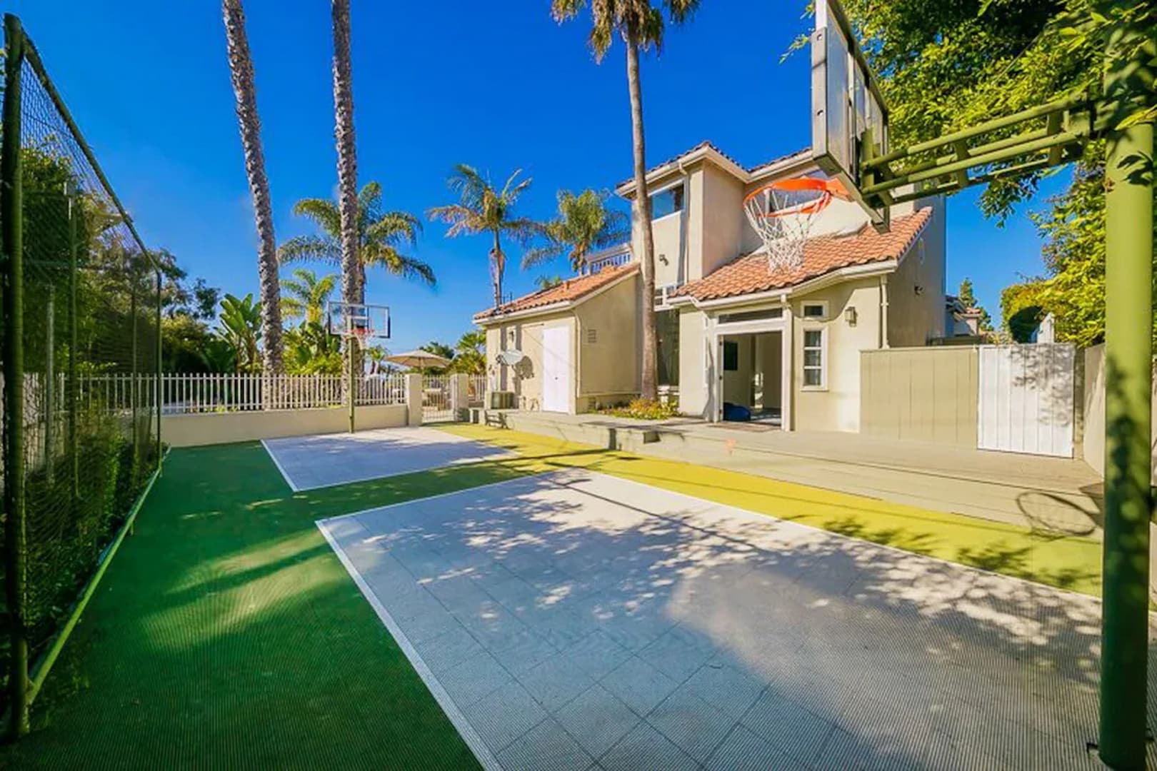 La Jolla Lifestyle - Image 36