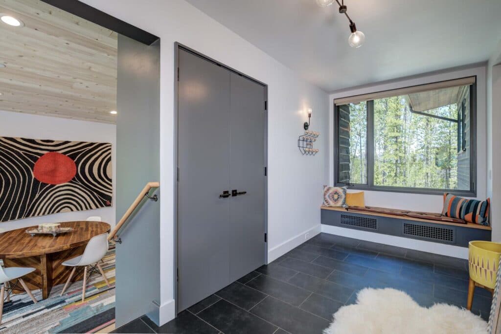 Lake Cabin #12 - Image 4