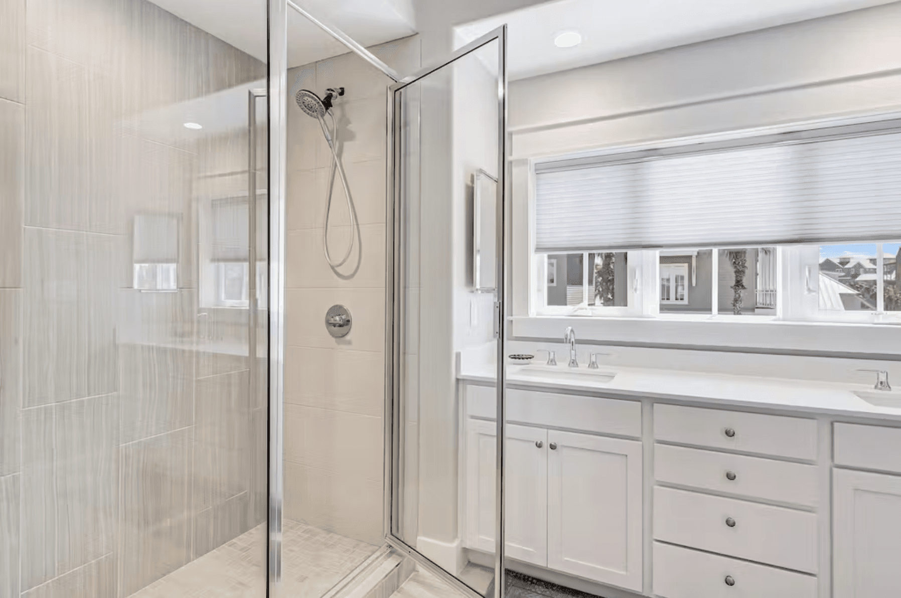 Sunset and Bay Home - Image 18